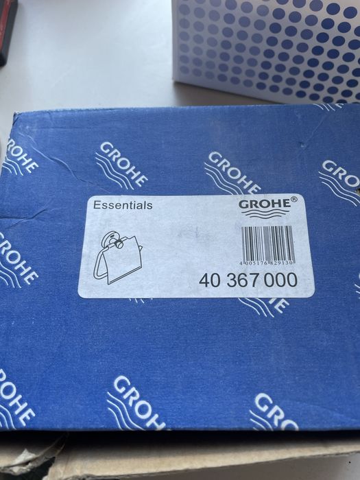 Держатель туалетной бумаги