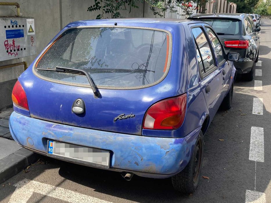 Vând Ford Fiesta Mk4 (1997) pentru piese