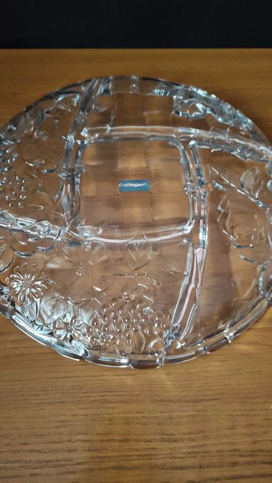 Масивно и голямо плато за разядки от кристално стъкло