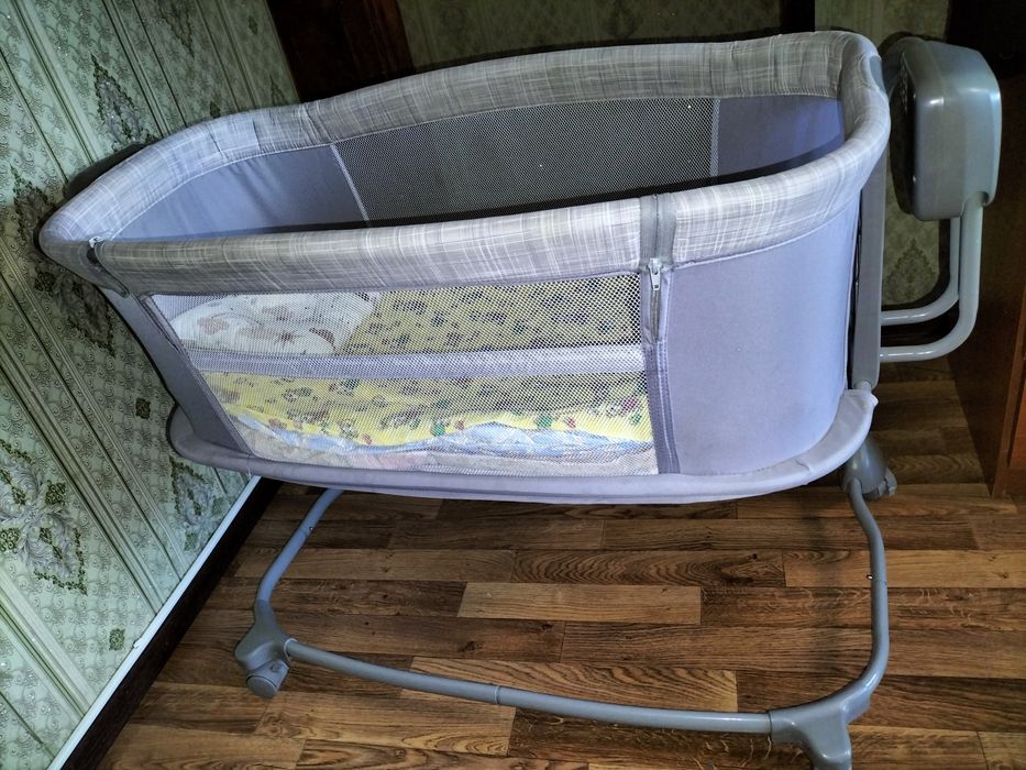 Продам кроват люлька