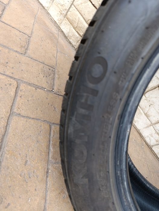 Зимни гуми Kumho 215/55/18