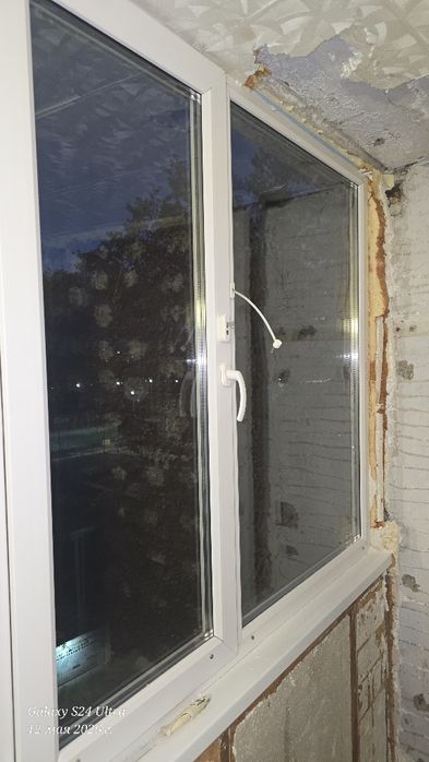 Окно на балкон 1500×2500