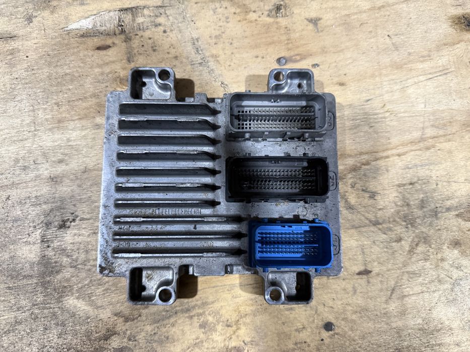 Эбу компьютер круз спарк