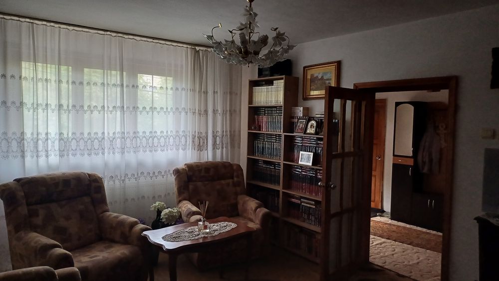 Vilă D+P+1 cu 300 mp teren