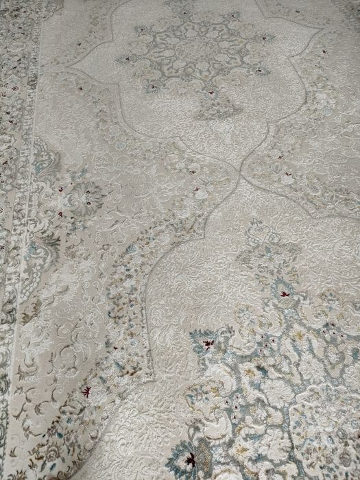 Кілем сатылады 300*600