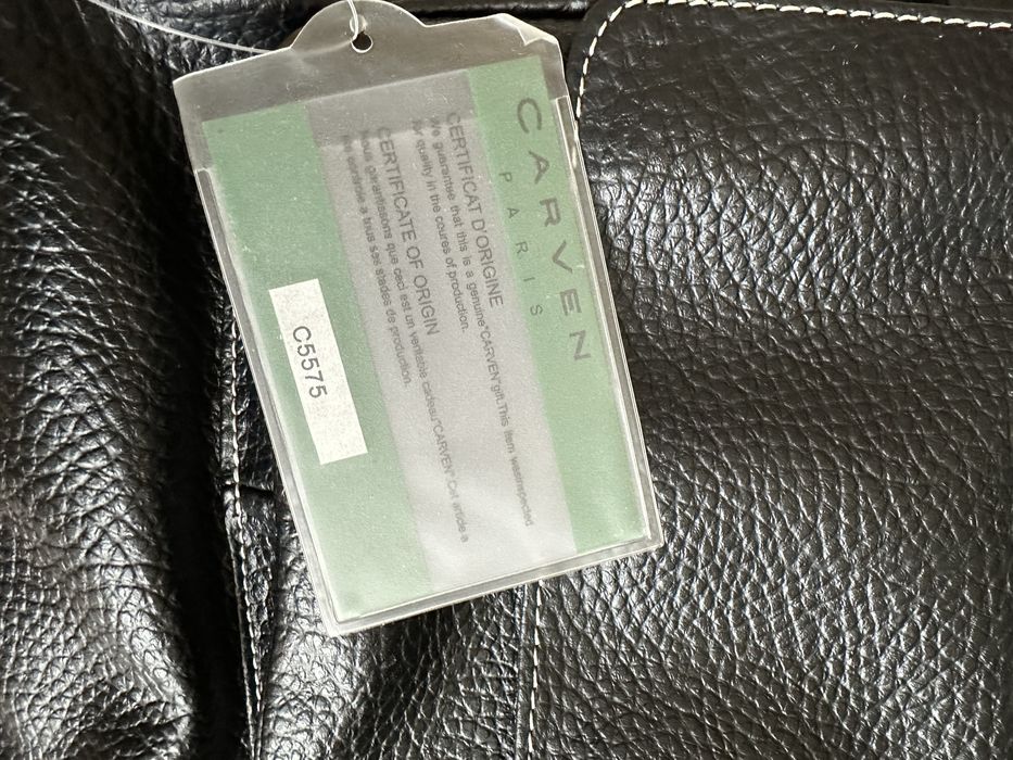 Кожена чанта carven paris