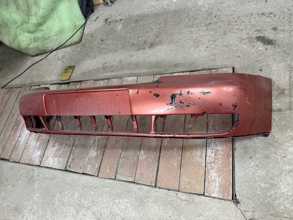 Бампер Ауди А4 Б5 передний