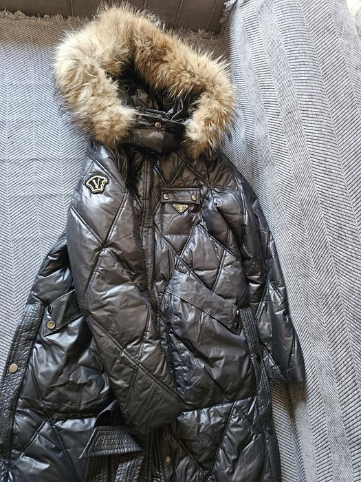 Продам пуховик зимний