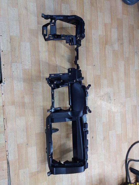 Toyota Rav 4 Торпеда 2018