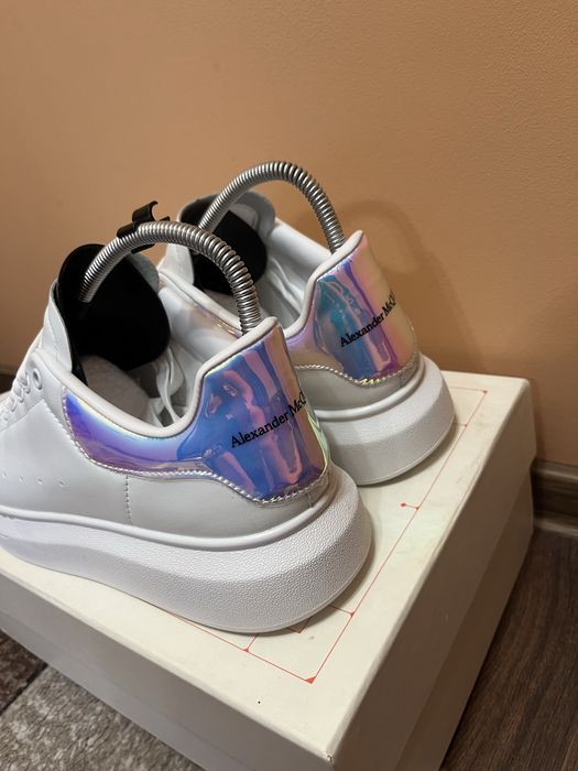 Vand Alexander MCQUEEN