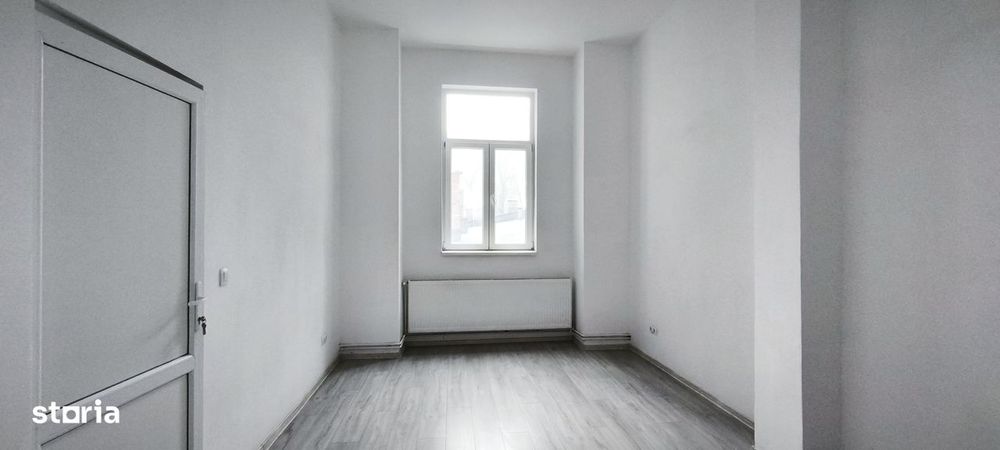 Spatiu de birouri ultracentral, 82 mp, renovat