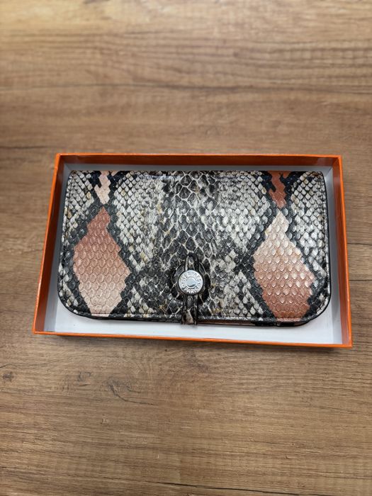 Дамски портфейл Hermes
