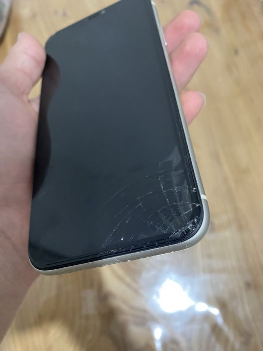 Айфон 11  аппак