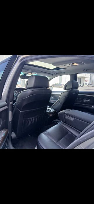 vand bmw seria 7