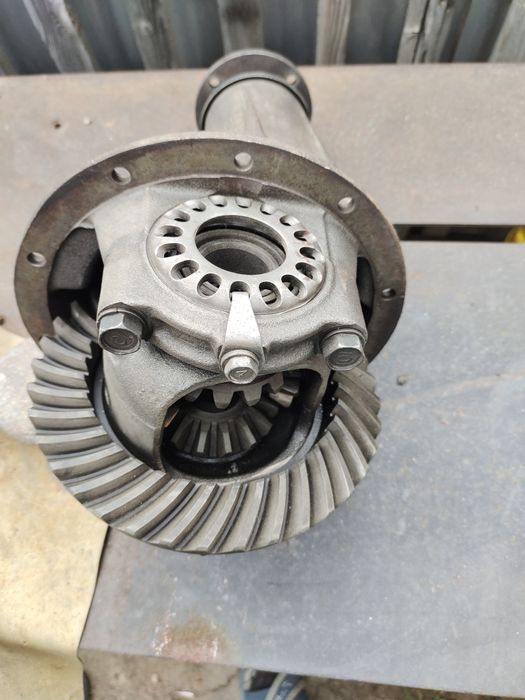 Продается редуктор