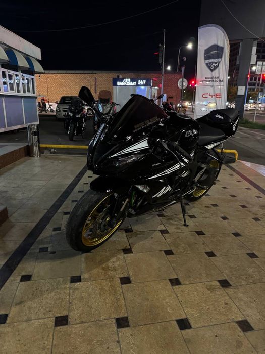 Kawasaki ninja zx6r