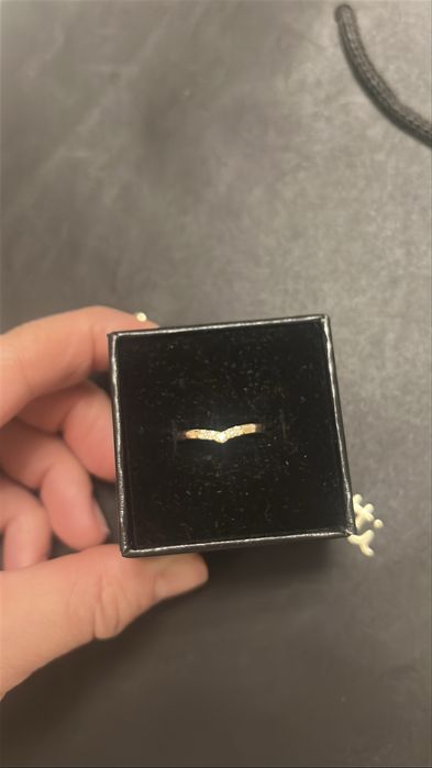 Кольцо с бриллинтами 750 пробы