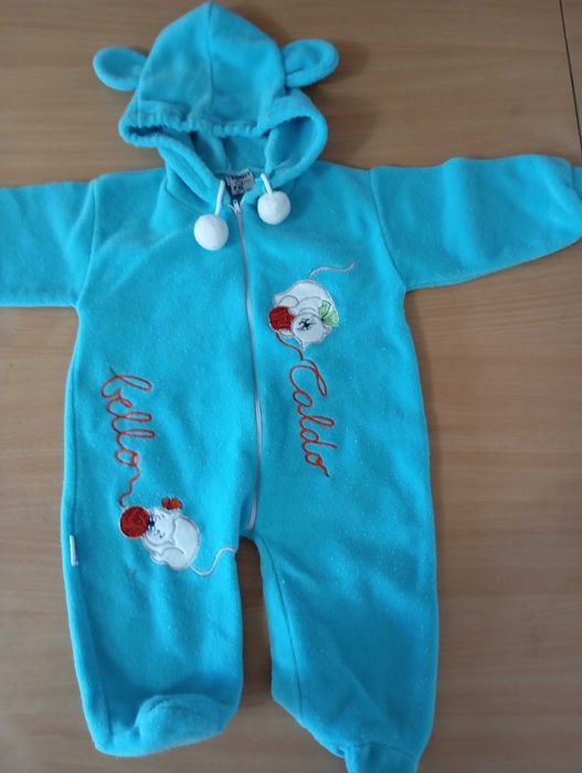 Продам детскую одежду для девочек от рождения и до 7  лет