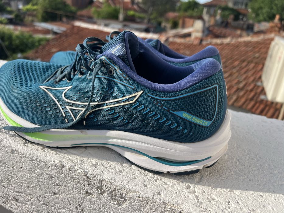 Mizuno Wave 25 46