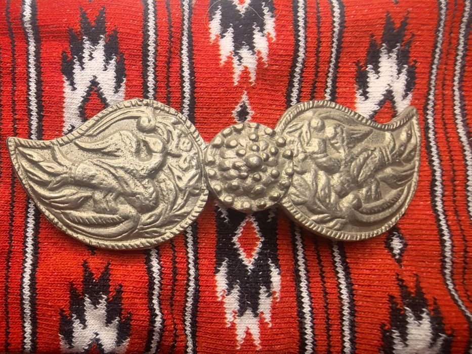 Продавам  стари пафти