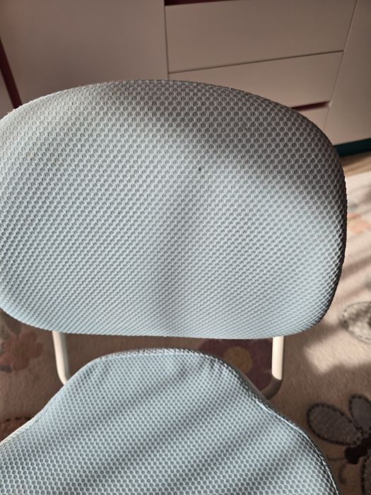 Детски стол за бюро