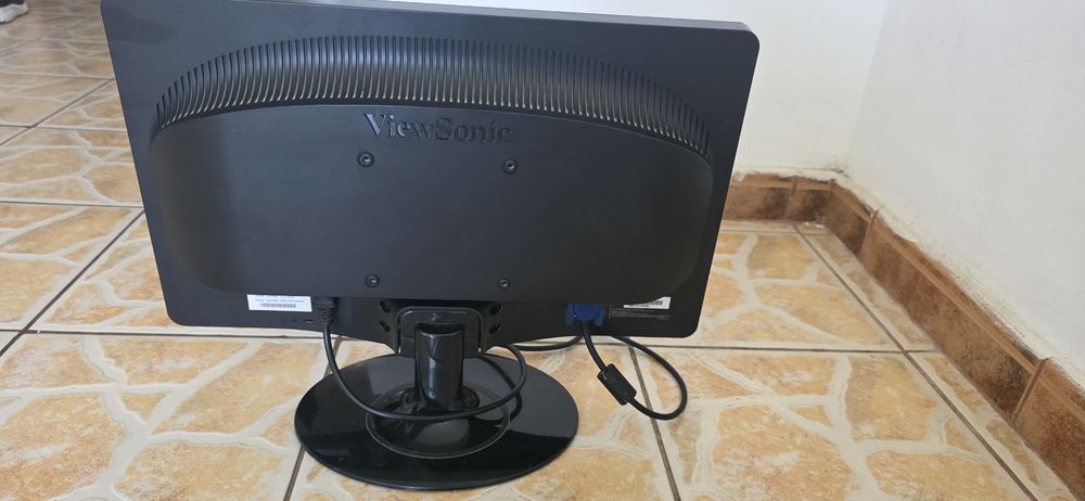 Monitor 19 inch LED