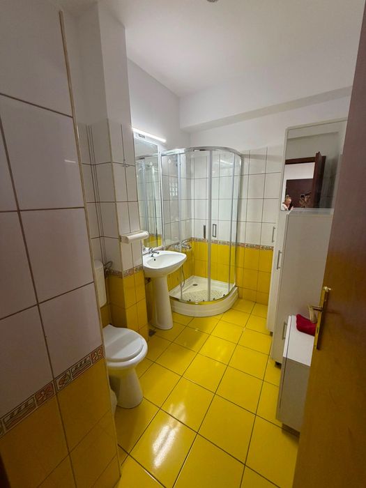 Chirie Apartament 2 camere zona The Office cu parcare