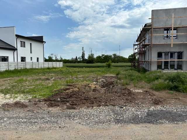 Teren de vanzare Domnesti str Intrarea Foisorului