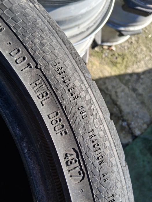 275 35 18 Континентал 2бр летни