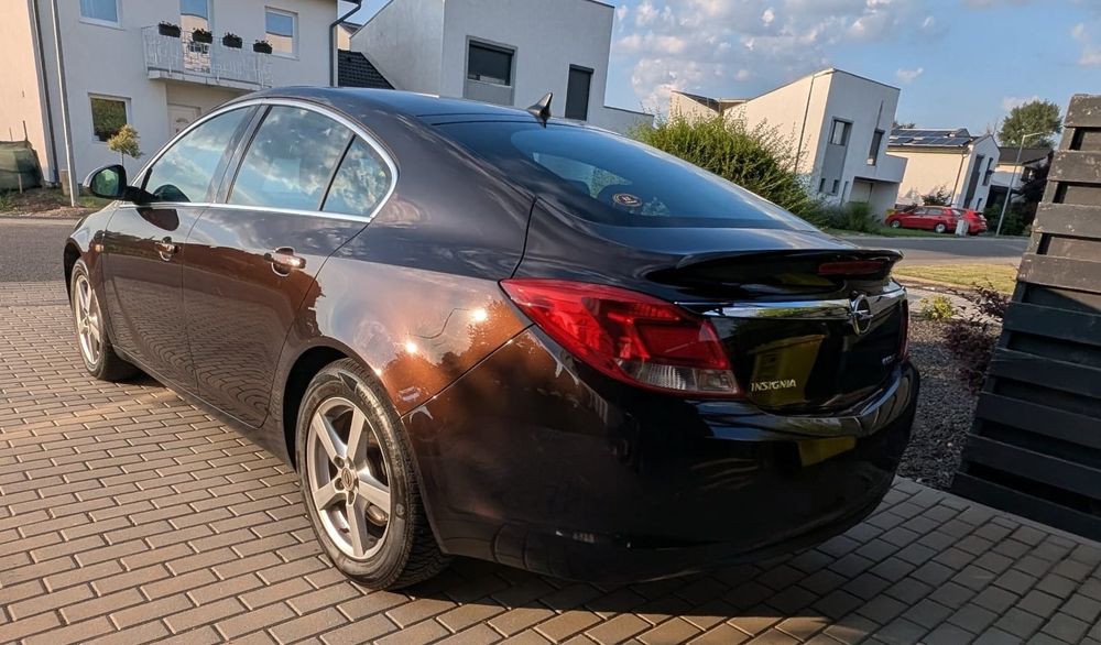 Opel Insignia  2013
