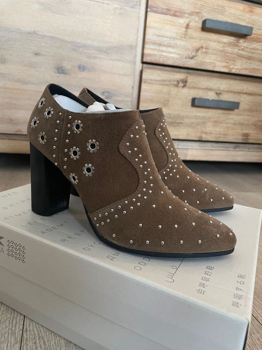 Botine Geox piele întoarsă