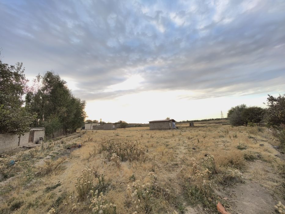 Ер сотилади "участка"