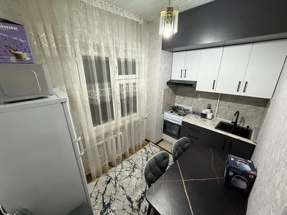 Район: Чиланзарский Адрес: Метро Новза 

Адрес: Метро Новза