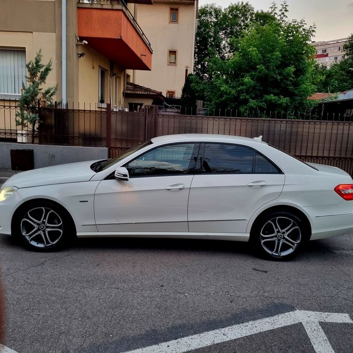 MERCEDES-BENZ E-Class 2011 — imagine 3