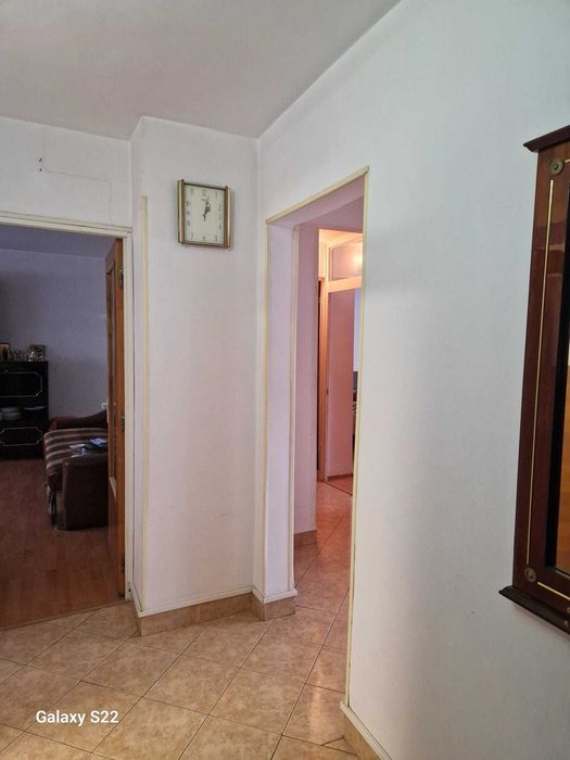 Apartament 3 camere Sector 5, zona Petre Ispirescu