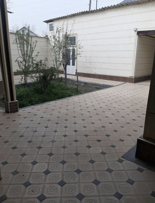 Ҳовли.Ғиждувон.центр.Парк кӯча.2 та санузел.Шароити зӯр.6 та хона.