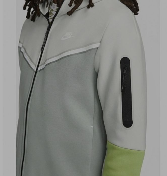 Суитшърт с качулка Nike M NSW TCH FLC Hoodie FZ WR