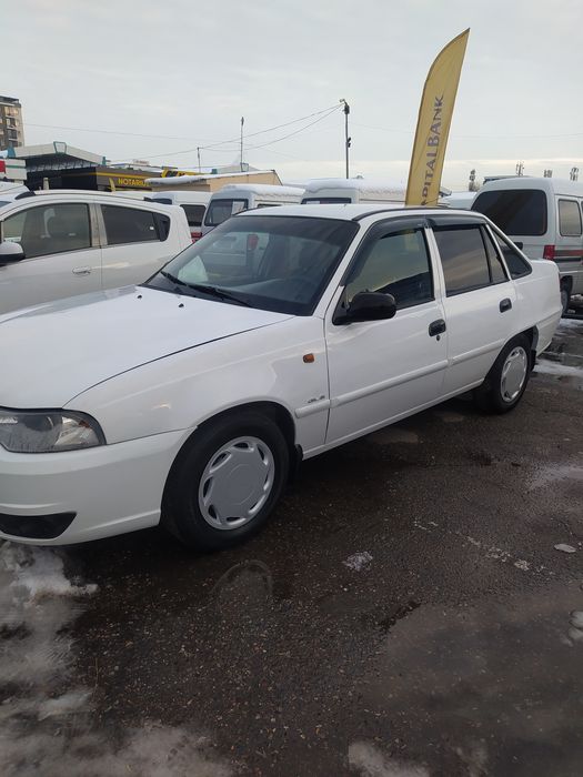 Nexia sotladi srochna!!!