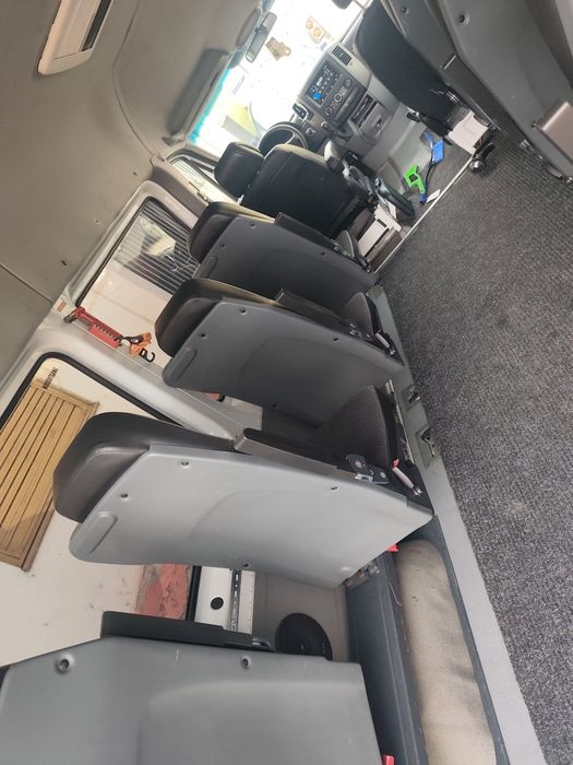 Mercedes sprinter 8+1 locuri 2012