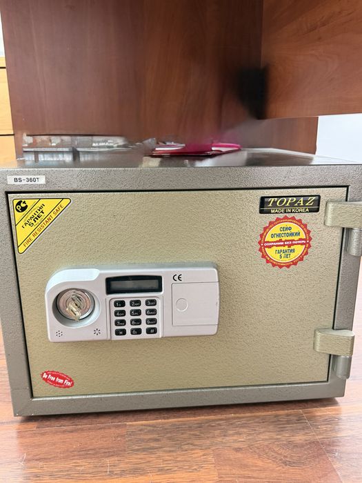 Сейф офисный огнестойкий TOPAZ