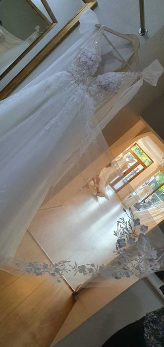 Vând rochie de mireasă