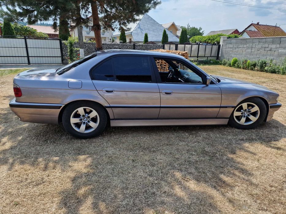 Se vinde BMW 730d 1999