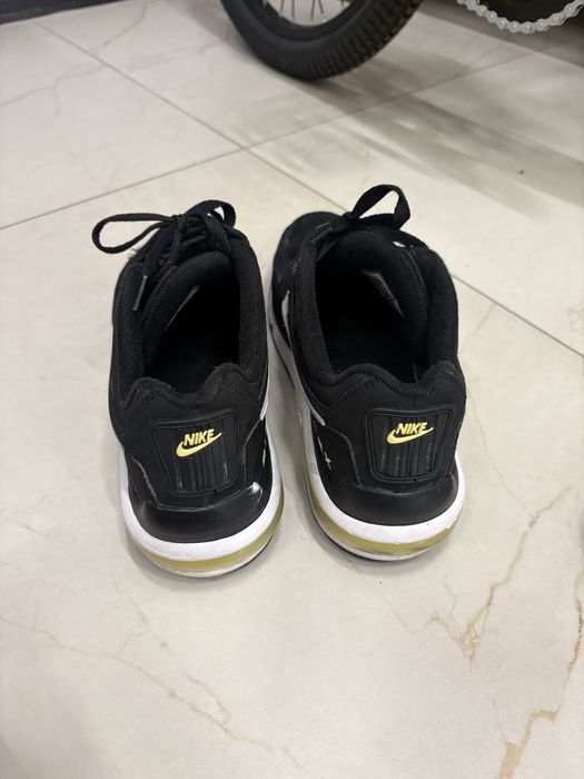Кроссовки nike air max