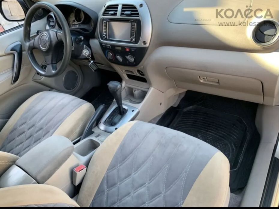 Продается Тойота Rav 4