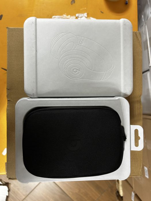 Casti Beats studio pro