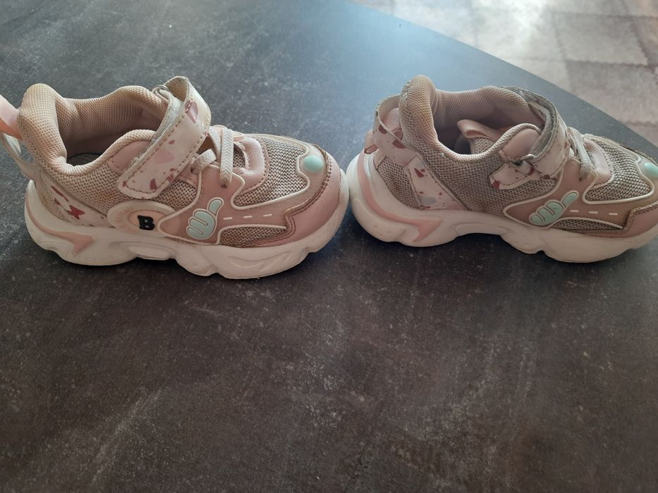 Детские кросовки