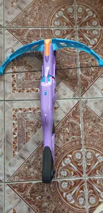 Toy  gun darts in stare perfect