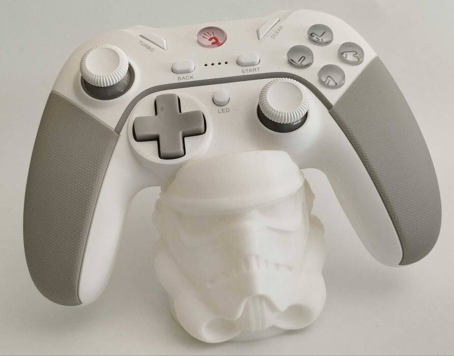 Стойка за джойстик 3д принт