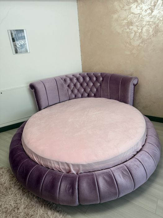 Pat de Lux de vanzare