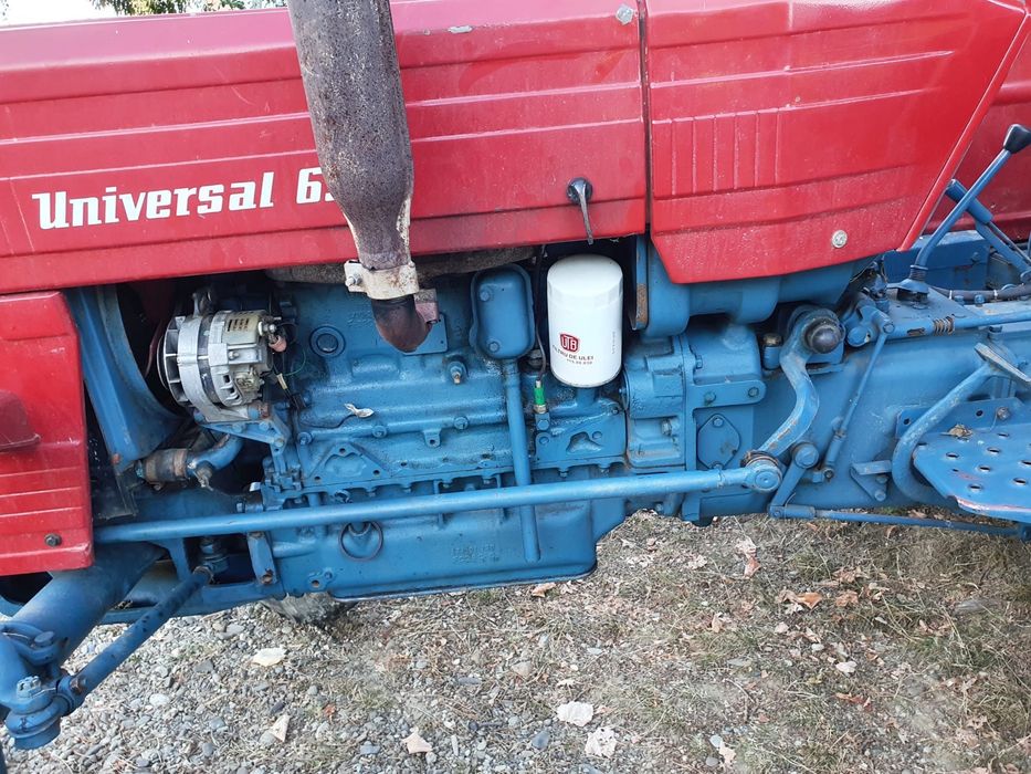 Tractor Universal 550